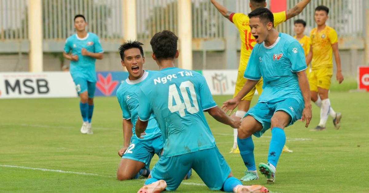 Đánh bại đối thủ nhờ ‘đấu súng’, U.21 HAGL chạm trán U.21 PVF ở chung kết