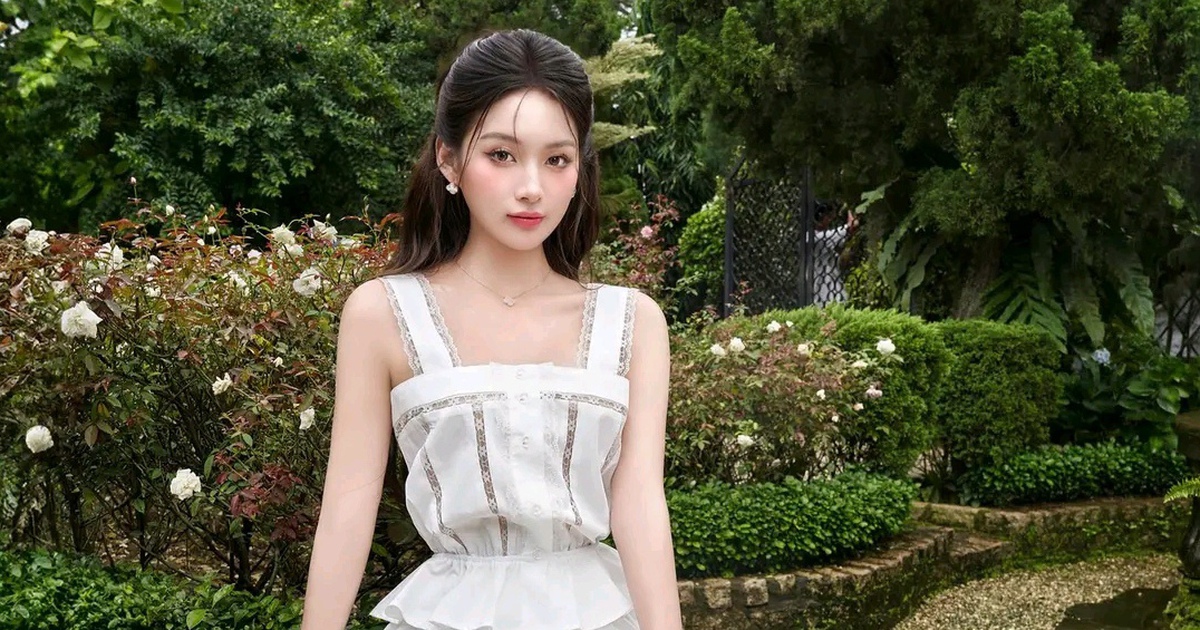 Hóa tiểu thư với những chiếc váy không tay đầy thanh lịch