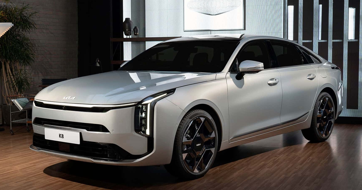 Kia K8 2025 kích thước lớn hơn Toyota Camry, cạnh tranh xe sang