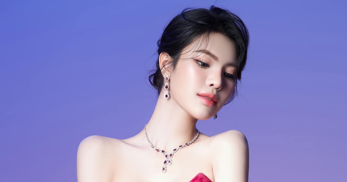 Sắc vóc cô gái Việt cao 1,79m thi Hoa hậu Chuyển giới Quốc tế