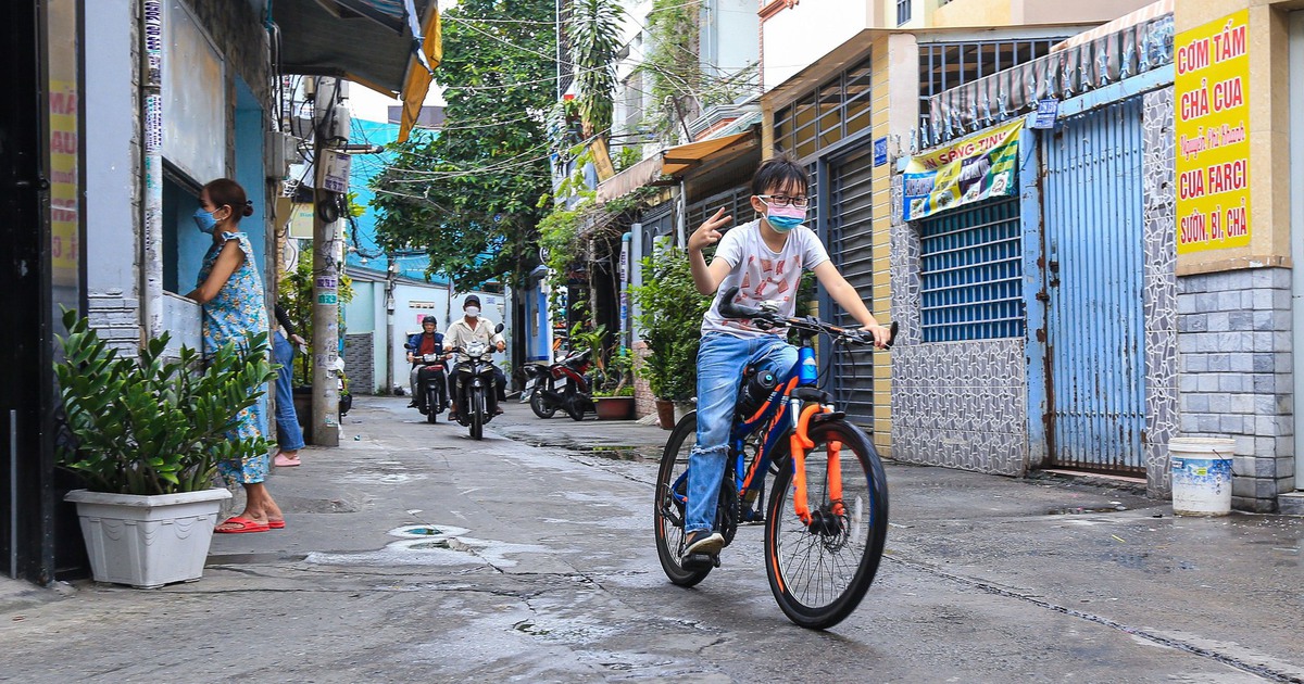 Thành phố ở Việt Nam: 'Sao ngày ấy mình chưa thương Sài Gòn đúng cỡ'