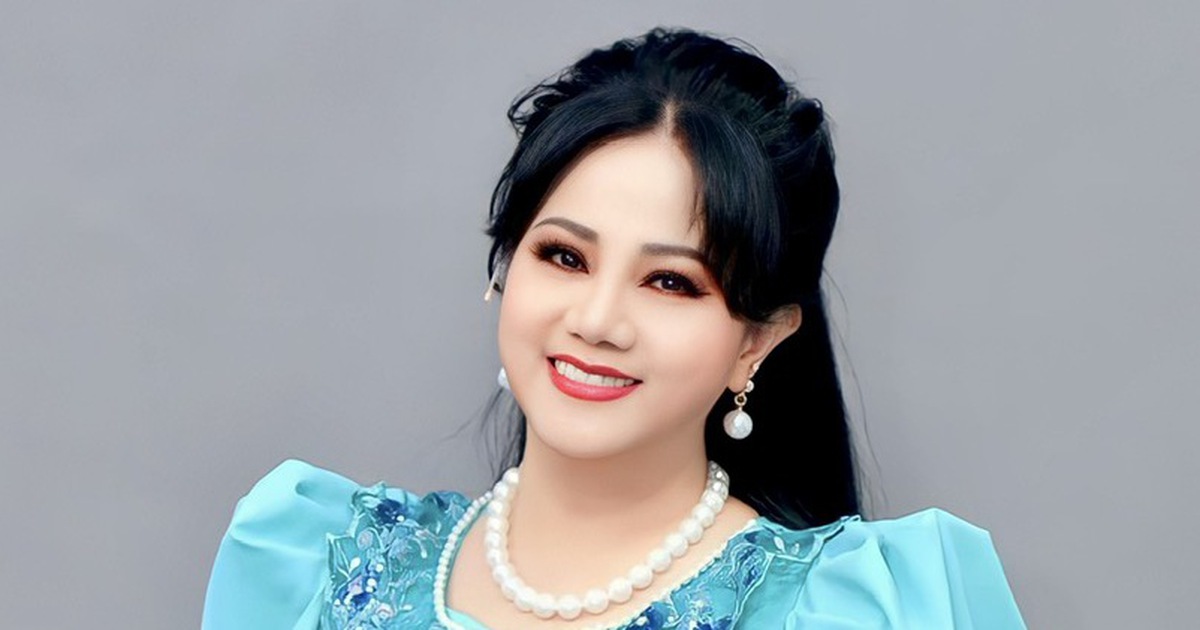 'Nữ hoàng nhạc rock' Ngọc Ánh tiết lộ cách dạy con kiểu... ca sĩ