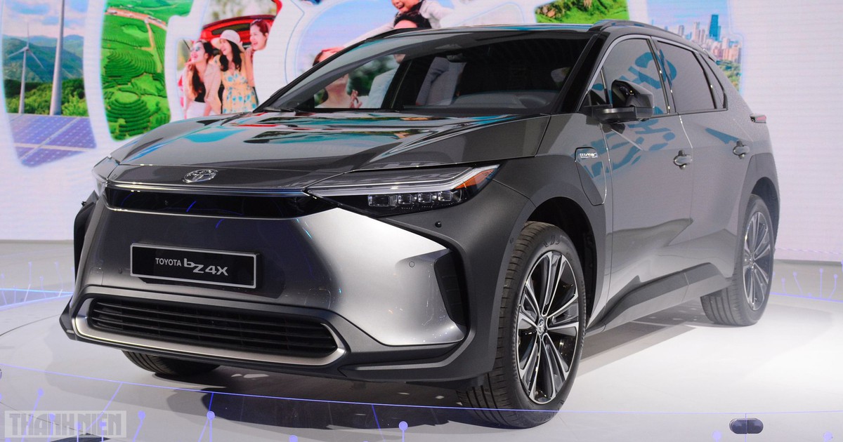 Ô tô điện Toyota từng 'dạm ngõ' thị trường Việt Nam bị triệu hồi