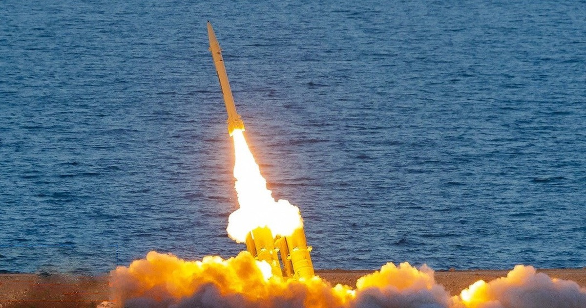 Nga sắp nhận tên lửa đạn đạo từ Iran?