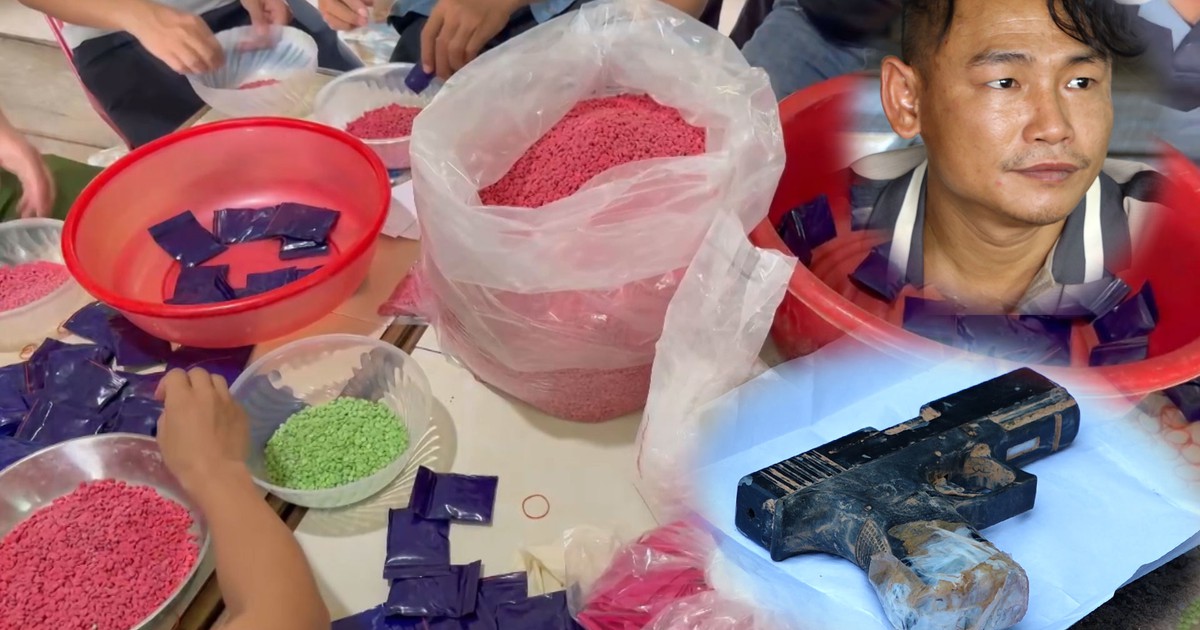 Thủ súng ngắn, chở hàng chục kg ma túy từ Lào về Việt Nam