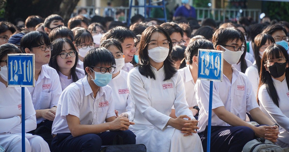 Kỳ thi tốt nghiệp THPT 2025: Vì sao cần chuẩn bị sớm cho học sinh?