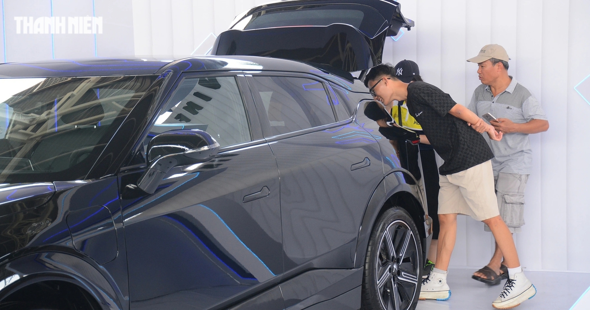 Người Việt tăng mua sắm xe SUV, doanh số sedan, MPV sụt giảm