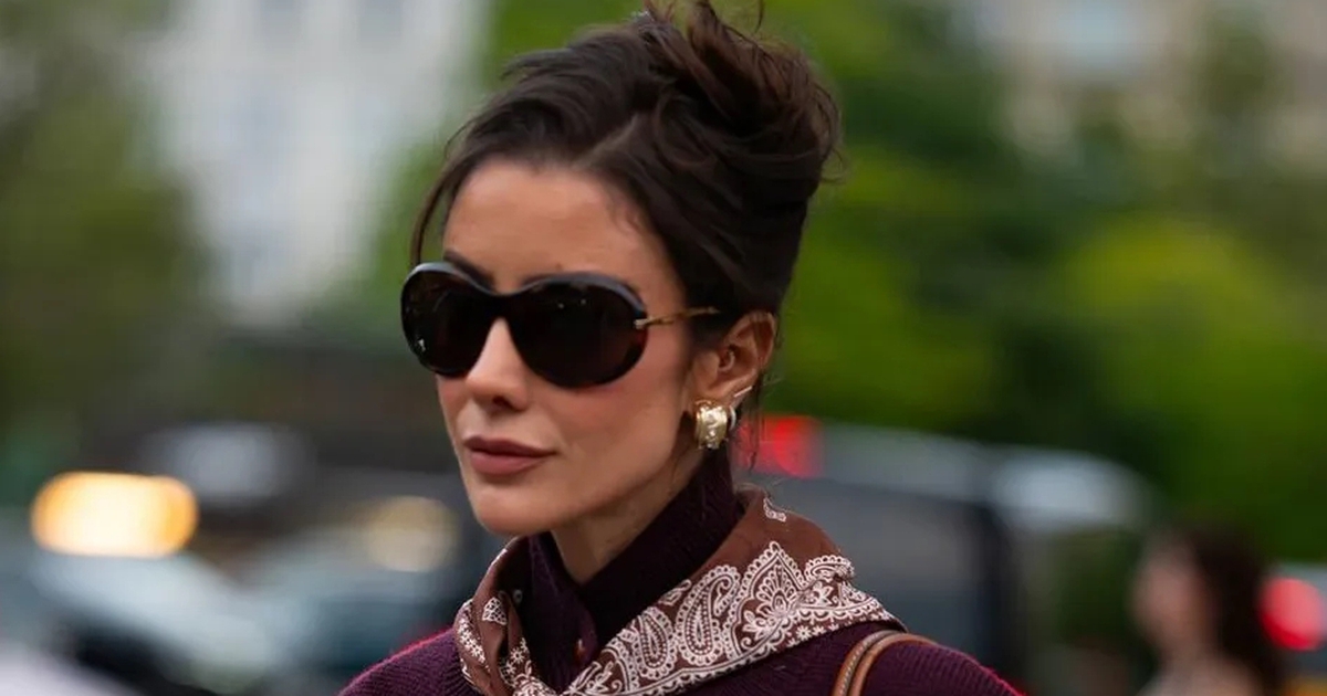 Áo cardigan thanh lịch đang là mốt, thay thế cho blazer khi trời vào thu