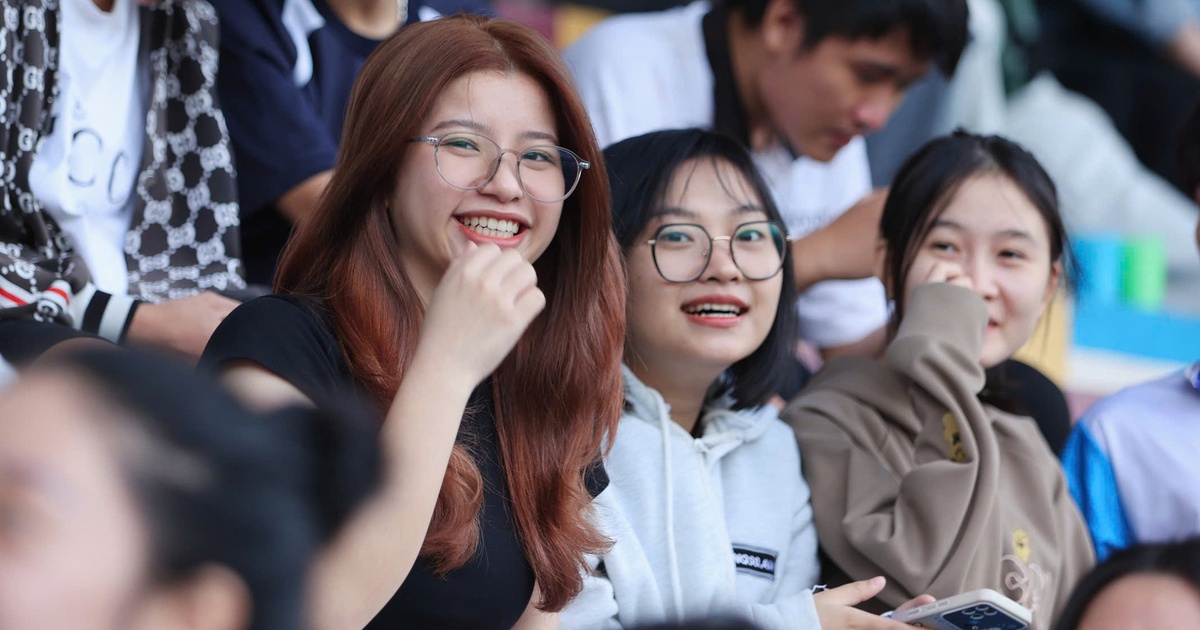 Thousands of students from various schools rocked the soccer field in the coastal city of Nha Trang