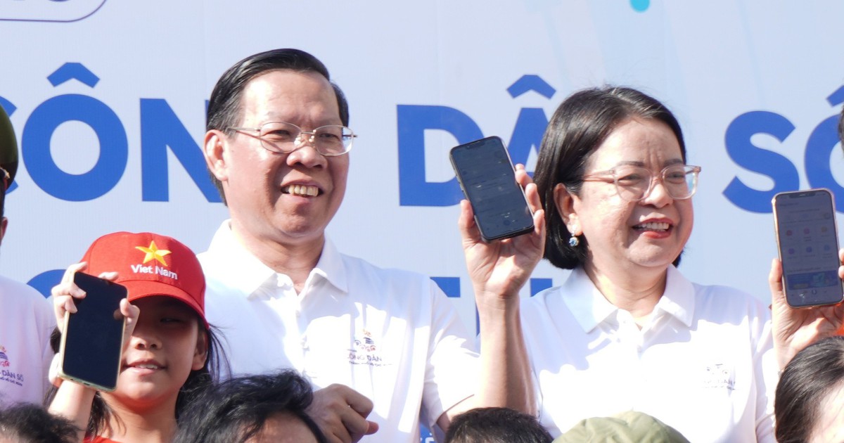 UBND TP.HCM ph&aacute;t động &#039;h&atilde;y trở th&agrave;nh c&ocirc;ng d&acirc;n số TP.HCM&#039;