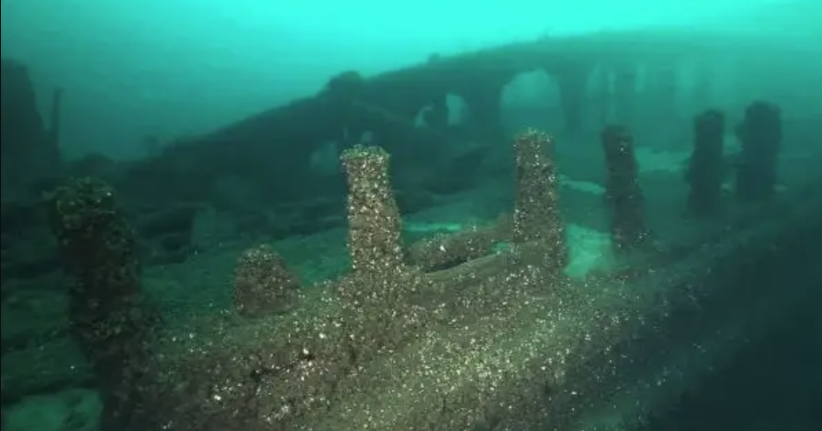 Discovery of a 9,000-year-old structure, older than Stonehenge, at the bottom of Lake Michigan