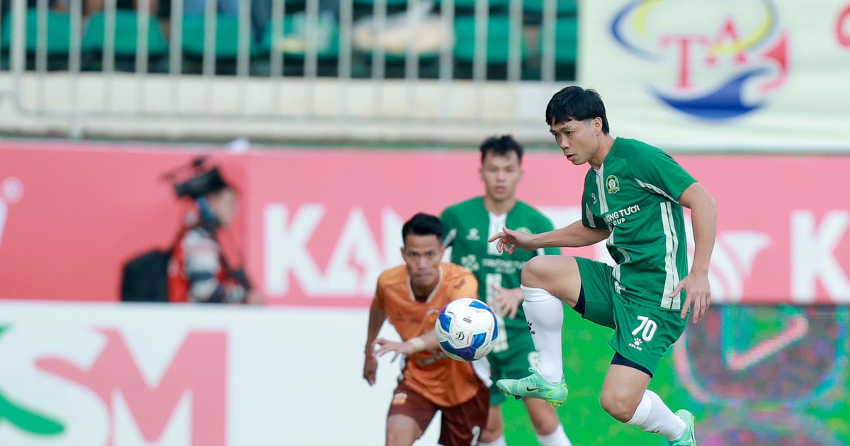 The AFF Cup championship helps coach Kim Sang-sik overcome… Cong Phuong’s pressure