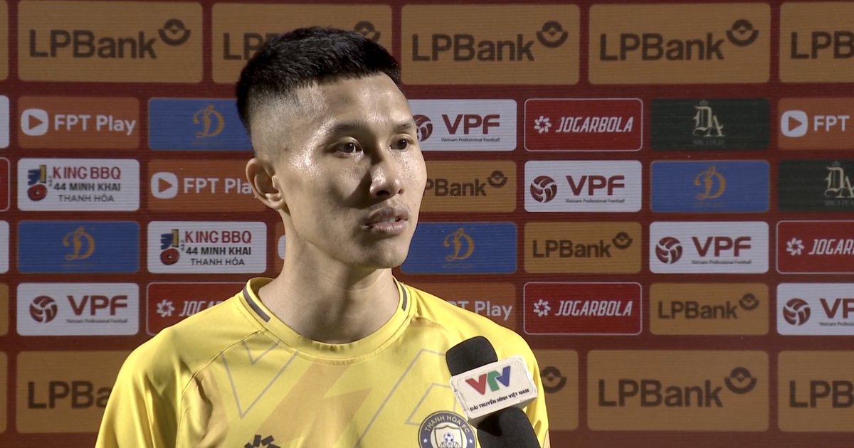 Doan Ngoc Tan caused a storm like ‘the whole team never stopped giving up’ like Tien Linh