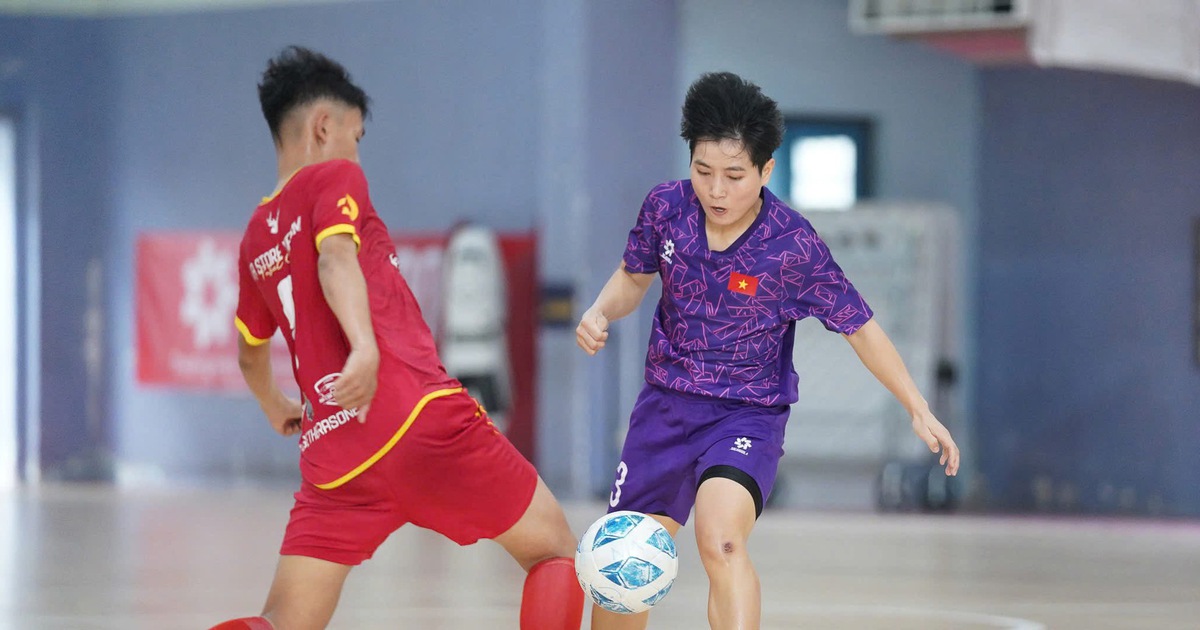 The Vietnamese women’s futsal team aims to defeat host Myanmar