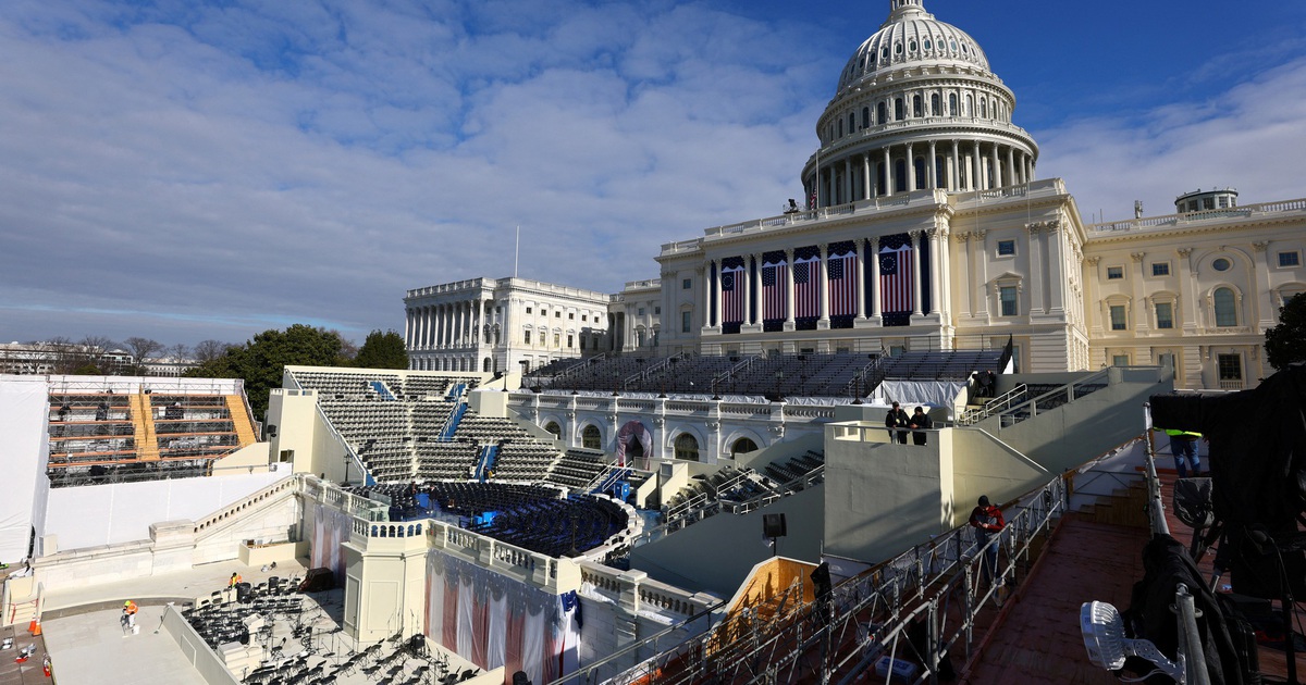 Mr. Trump’s inauguration ceremony had to be moved indoors