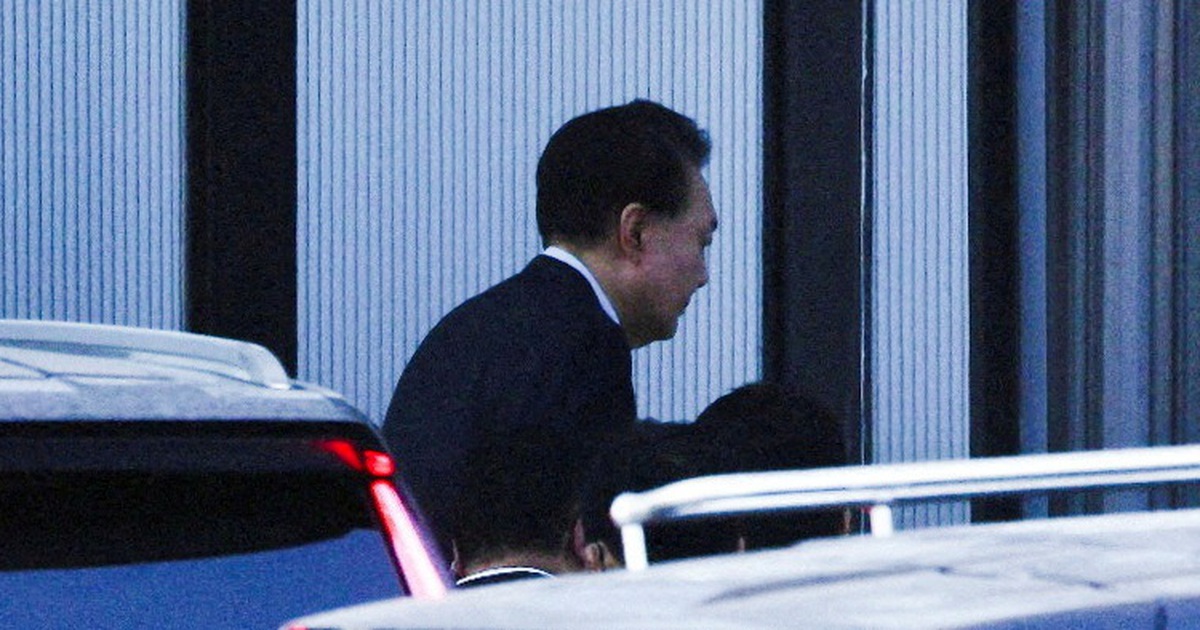 Mr. Yoon Suk Yeol personally attended the interrogation to protest the arrest warrant