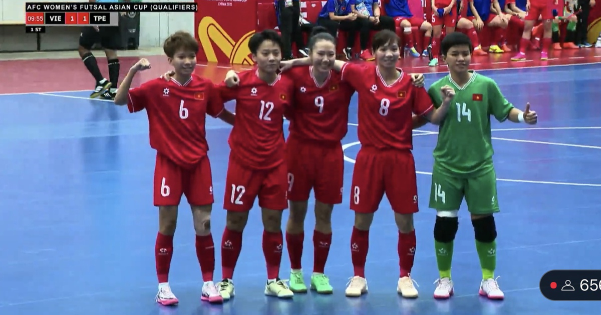 The Vietnamese women’s futsal team drew in a breathtaking draw and advanced to the Asian Finals with first place in the group