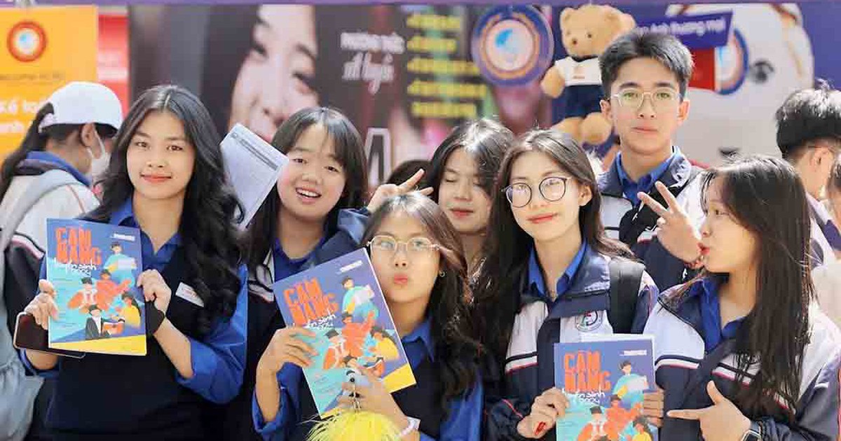 Nhiều nét mới trong Tư vấn mùa thi 2025