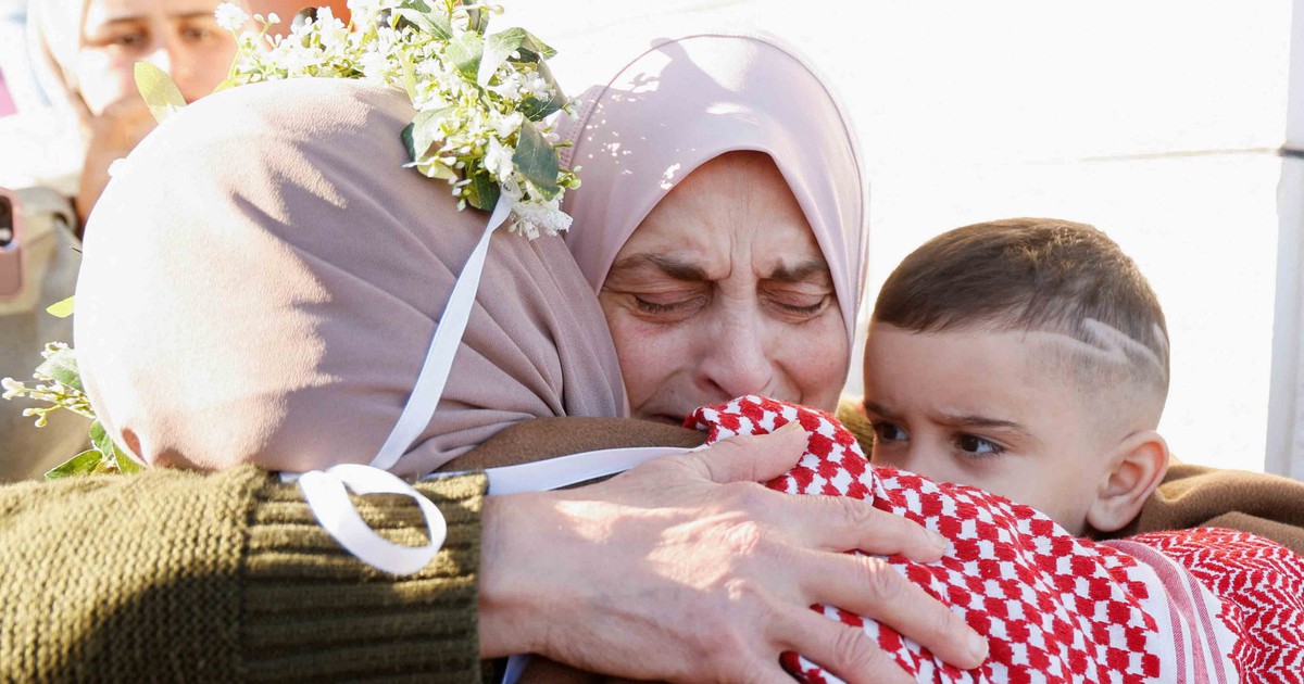 Tears reunited on the day Hamas – Israel ceased fire