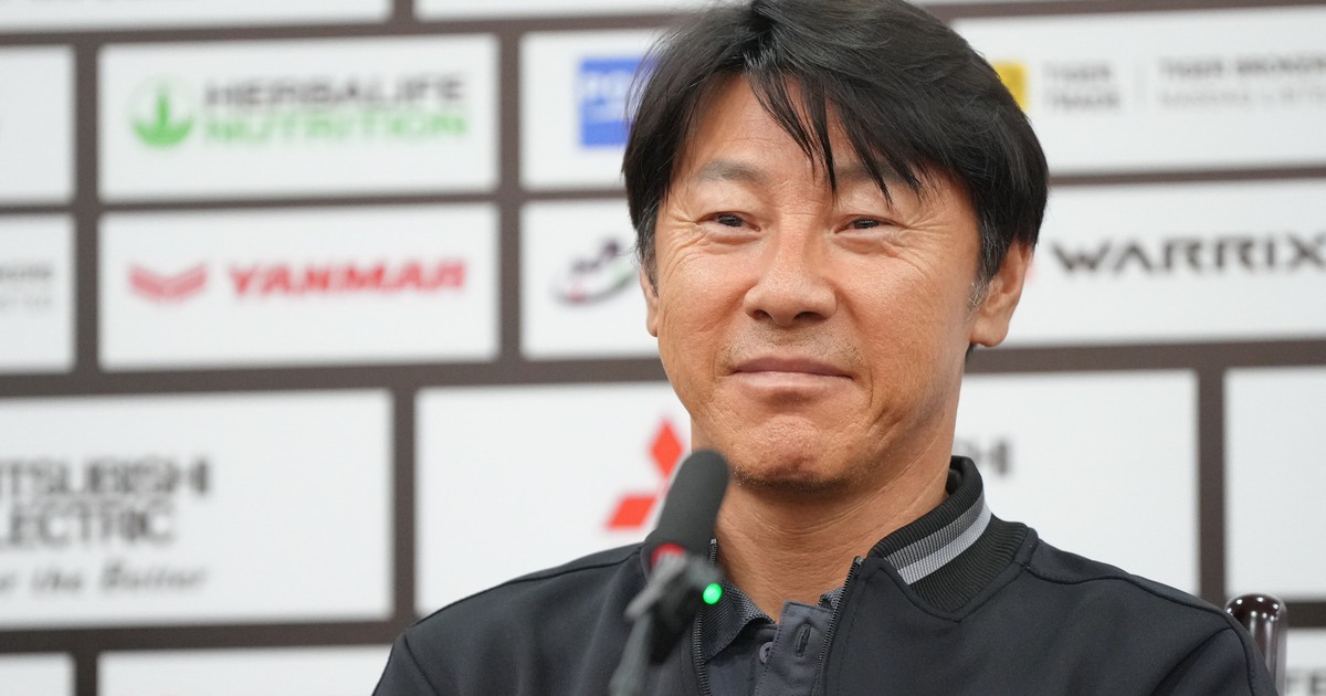 There is no way Mr. Shin Tae-yong will lead the Hanoi team: Coach Le Duc Tuan spoke up