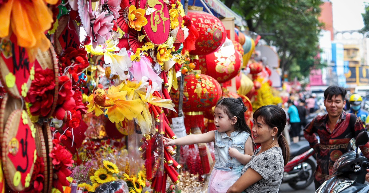 Đã thấy xuân về trên phố