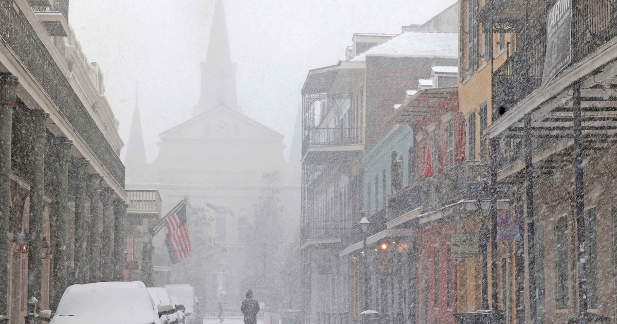 The southern United States experiences rare snowstorms