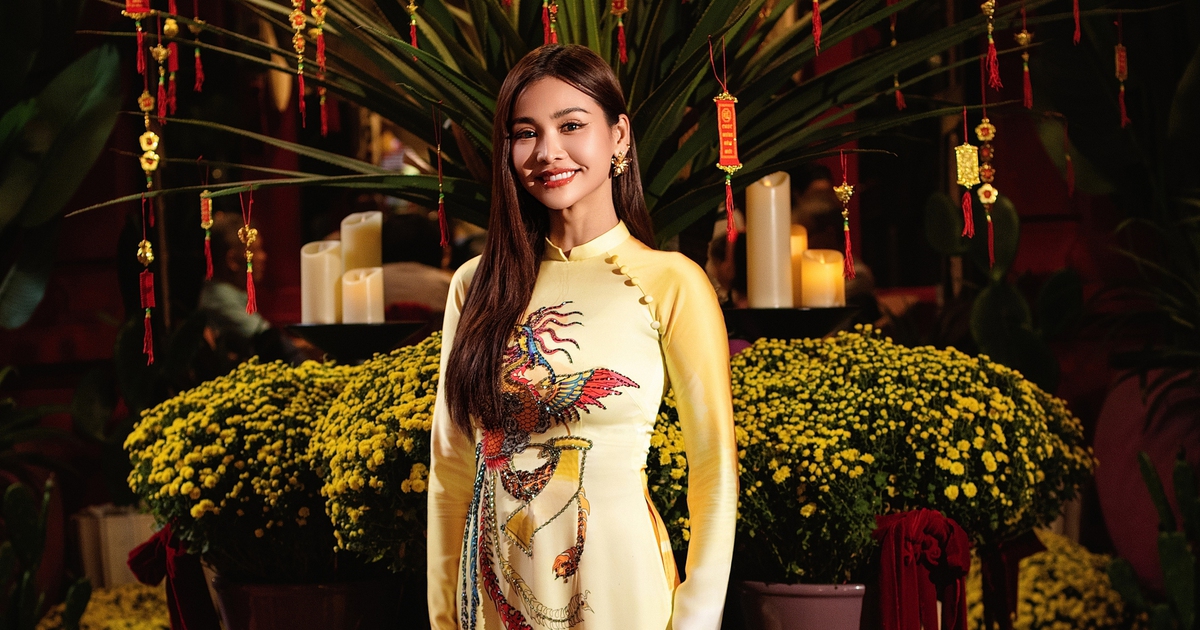 Shake off the sexy image, Miss Grand Thailand transformed into a ‘muse’ with ao dai