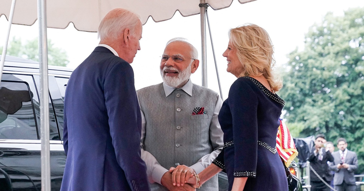 The Indian Prime Minister gave the US First Lady a ,000 diamond