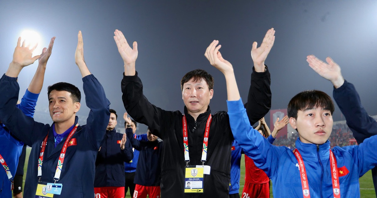 ‘Unique snake’ Kim Sang-sik helps the Vietnamese team pick sweet fruits: The horizon is still wide open!