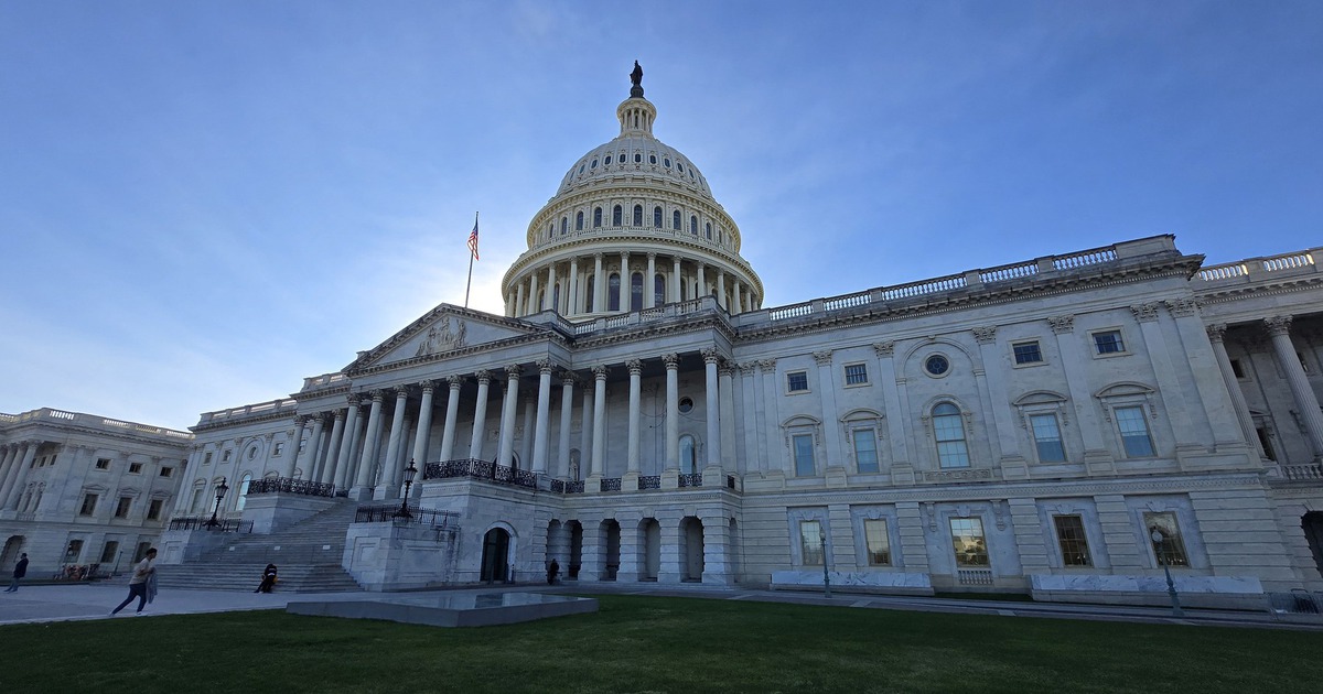 Quốc hội bế tắc, ch&iacute;nh phủ Mỹ đ&oacute;ng cửa