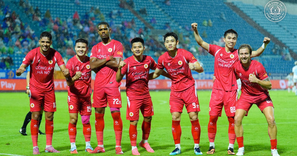 HLV Polking nói điều bất ngờ về Nguyễn Filip không được lên đội tuyển, rất dè chừng đối thủ Hồng Kông