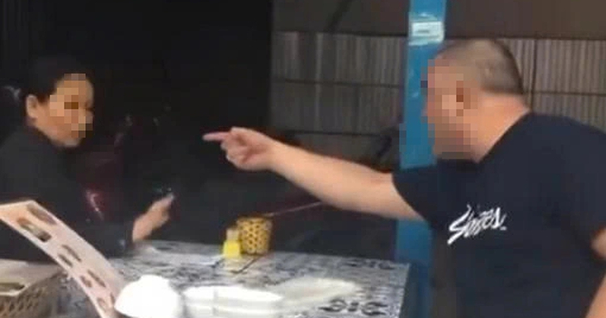 Clip chủ qu&aacute;n ăn Huế chửi bới, đe dọa nh&acirc;n vi&ecirc;n lớn tuổi g&acirc;y bức x&uacute;c