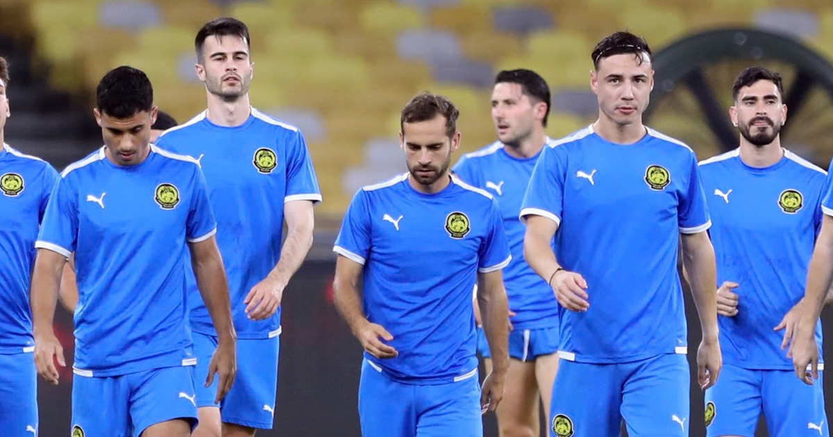 Bóng đá Malaysia sẽ bị cấm vận dài hạn, nếu thách thức FIFA: FAM không nên ‘ương bướng’