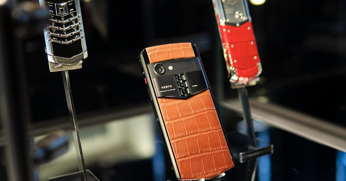 Bên trong quy trình đặt riêng Vertu, vì sao mỗi chiếc máy là một tác phẩm độc bản?