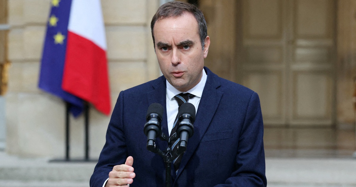 Ph&aacute;p c&ocirc;ng bố ch&iacute;nh phủ mới sau khi t&aacute;i bổ nhiệm thủ tướng