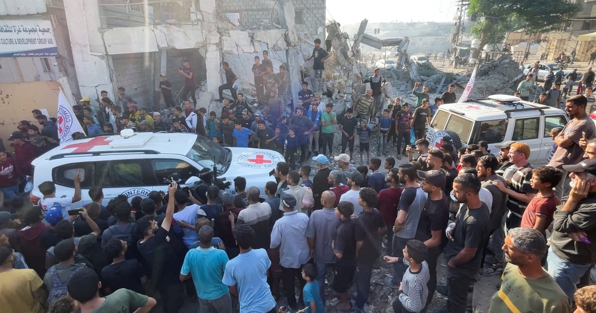 Hamas bắt đầu thả con tin Israel