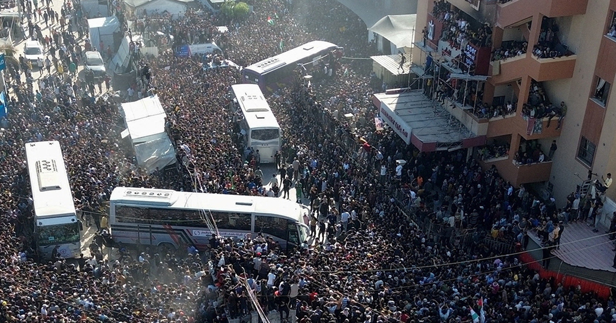 Hy vọng về &#039;kỷ nguy&ecirc;n h&ograve;a b&igrave;nh&#039; ở Trung Đ&ocirc;ng