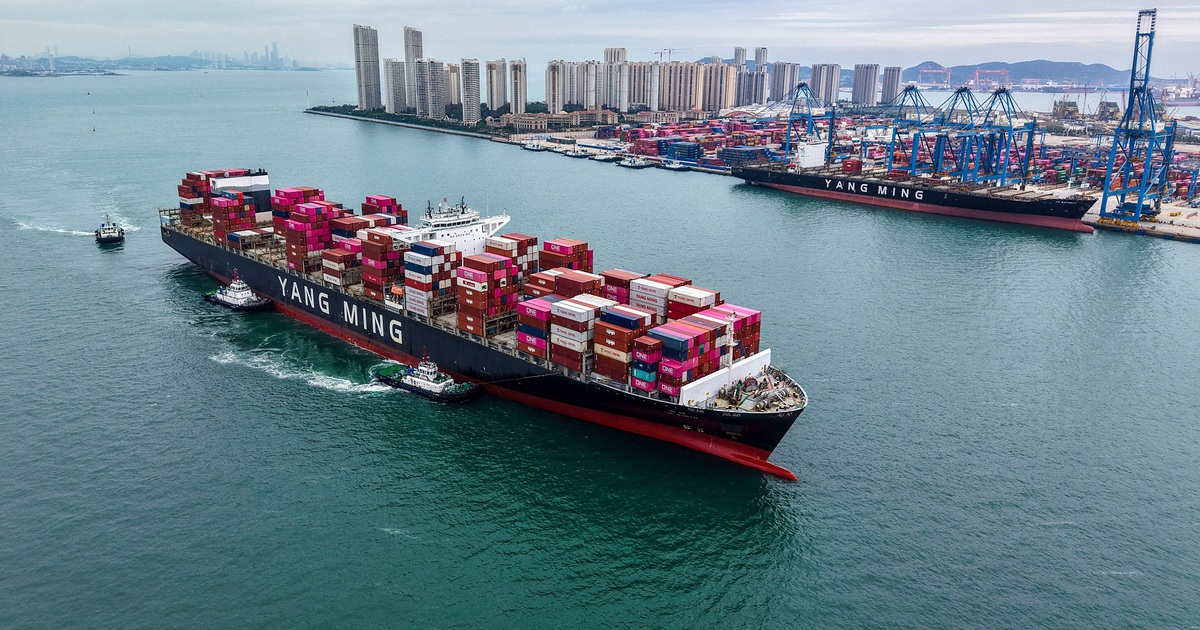 Trung Quốc bắt đầu &aacute;p thuế cảng đối với t&agrave;u Mỹ, tuy&ecirc;n bố &#039;chiến đấu đến c&ugrave;ng&#039;