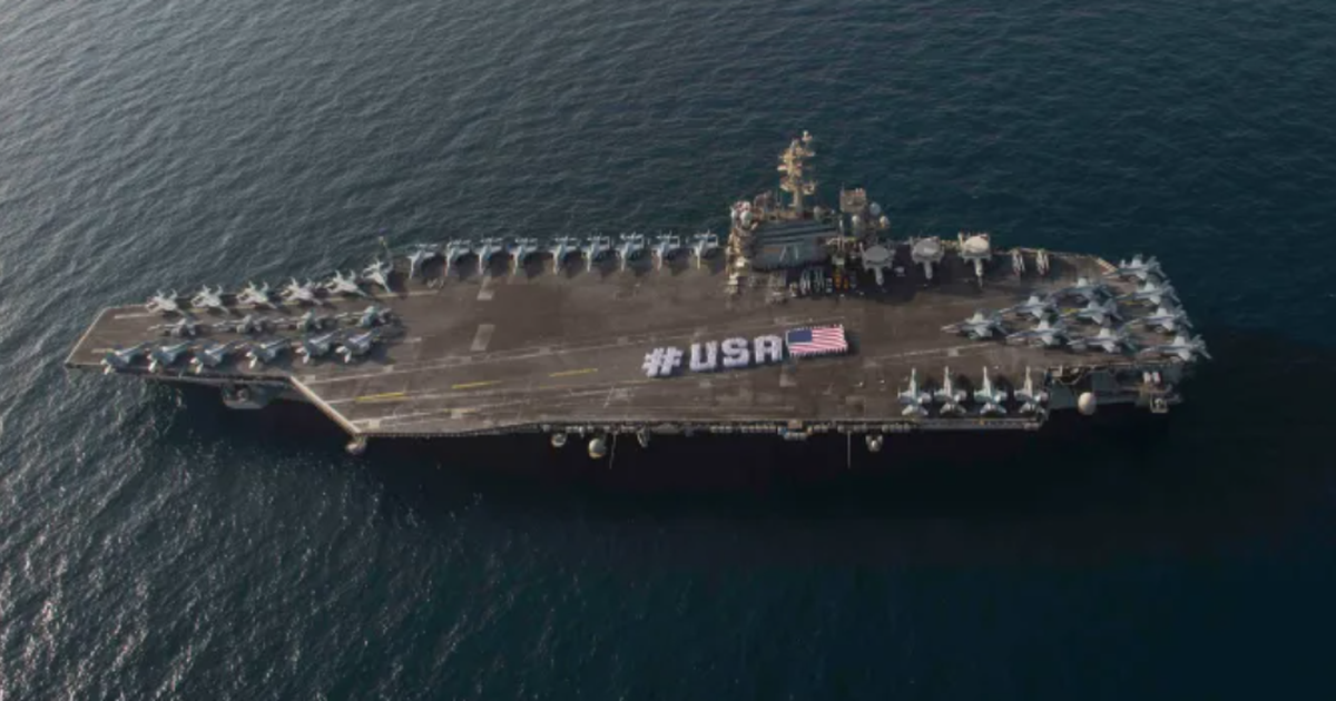 T&agrave;u s&acirc;n bay Mỹ c&oacute; thể chở bao nhi&ecirc;u ti&ecirc;m k&iacute;ch?