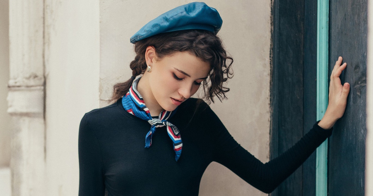 Cách diện chân váy dài chuẩn xu hướng thu đông 2025