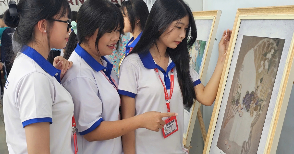 Triển lãm tranh nữ họa sĩ Việt Nam: Cơ hội giúp sinh viên tiếp cận nghệ thuật