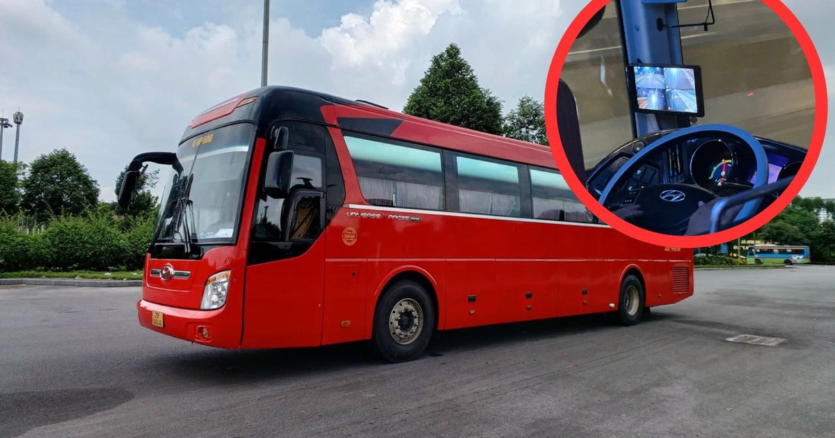 Vì sao nhiều xe khách trang bị camera 'xóa' điểm mù?