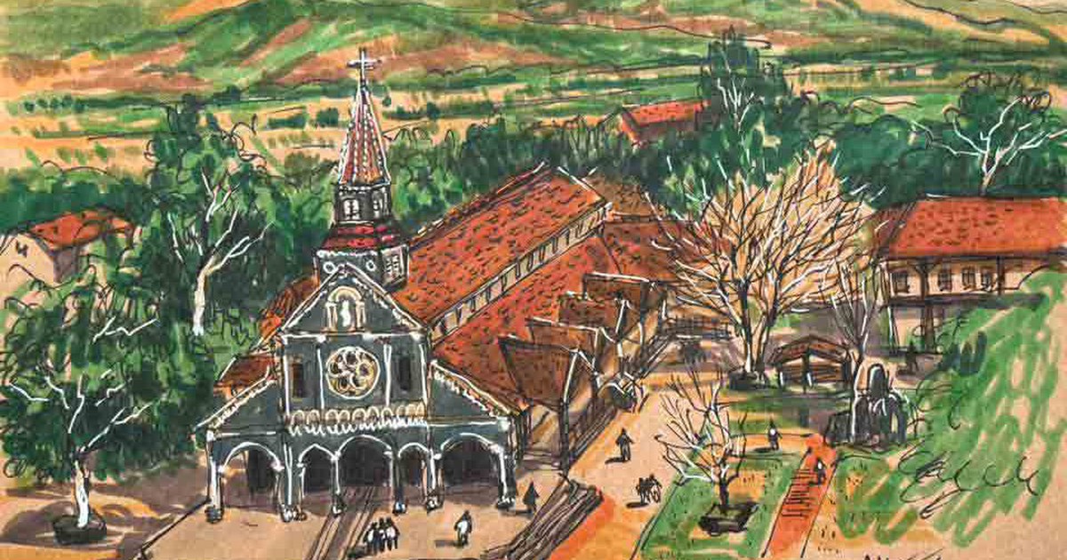 Nhà thờ làm từ gỗ cà chít được voi kéo từ rừng về