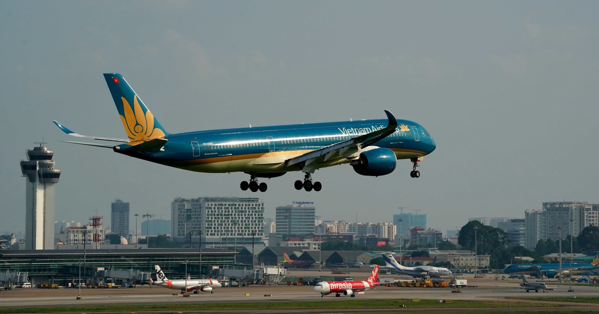 Tin tức đặc biệt tr&ecirc;n b&aacute;o in Thanh Ni&ecirc;n 19.10.2025