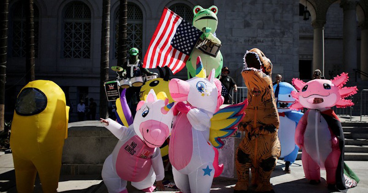 H&agrave;ng triệu người biểu t&igrave;nh tr&ecirc;n khắp nước Mỹ