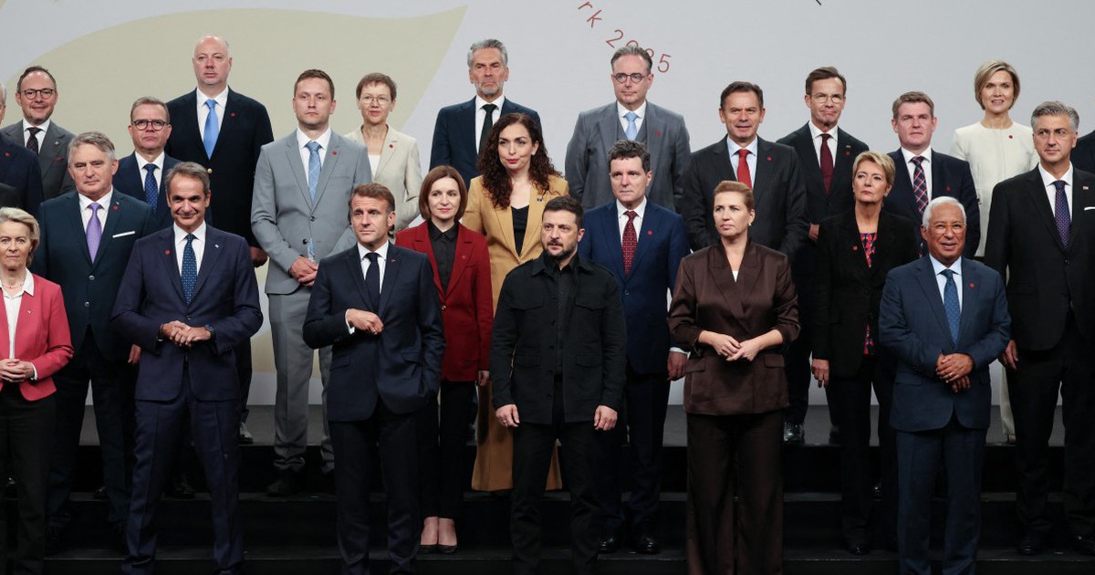 Ch&acirc;u &Acirc;u t&igrave;m giải ph&aacute;p cho h&ograve;a b&igrave;nh tại Ukraine