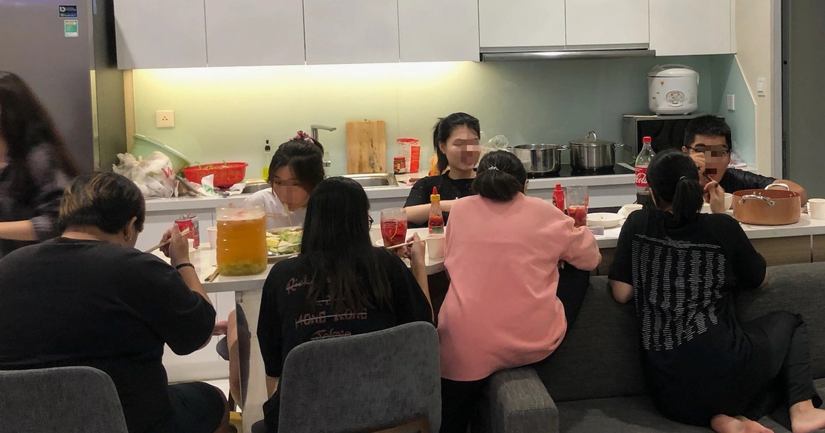 Nhiều người trẻ bỏ quán xá thuê căn hộ qua đêm để làm gì?