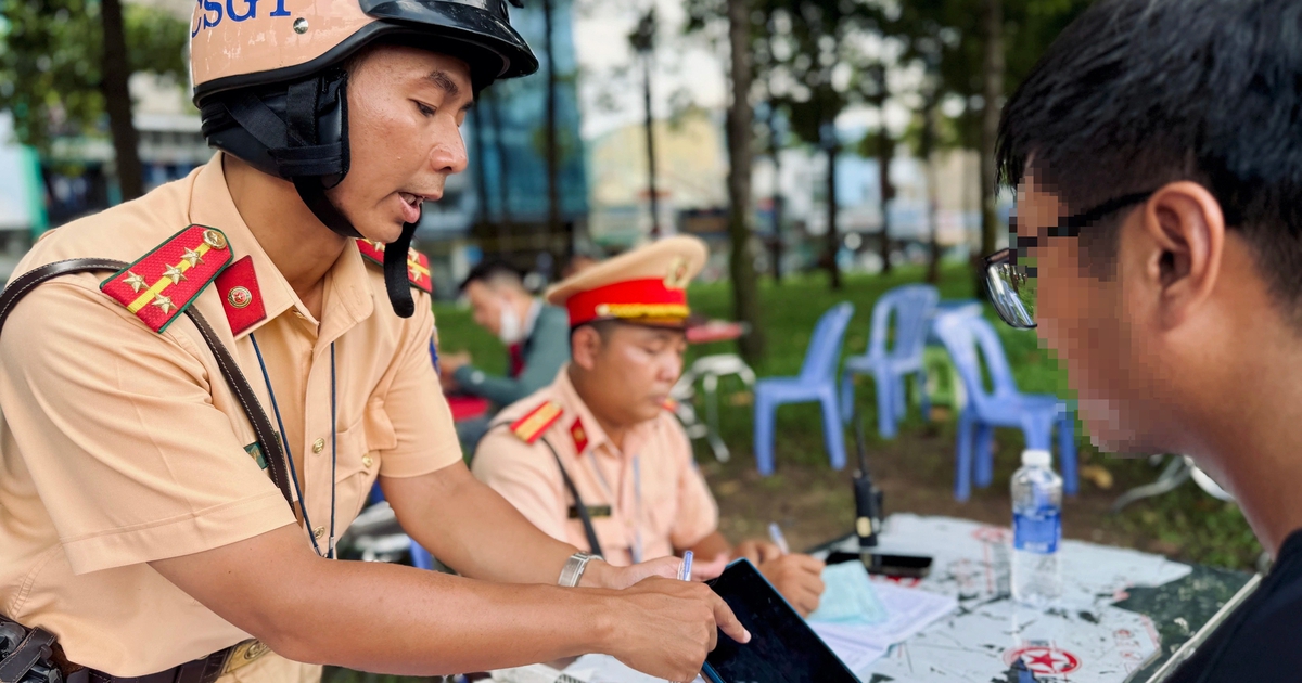 CSGT TP.HCM n&oacute;i g&igrave; về đề xuất phạt lao động c&ocirc;ng &iacute;ch người vi phạm giao th&ocirc;ng?