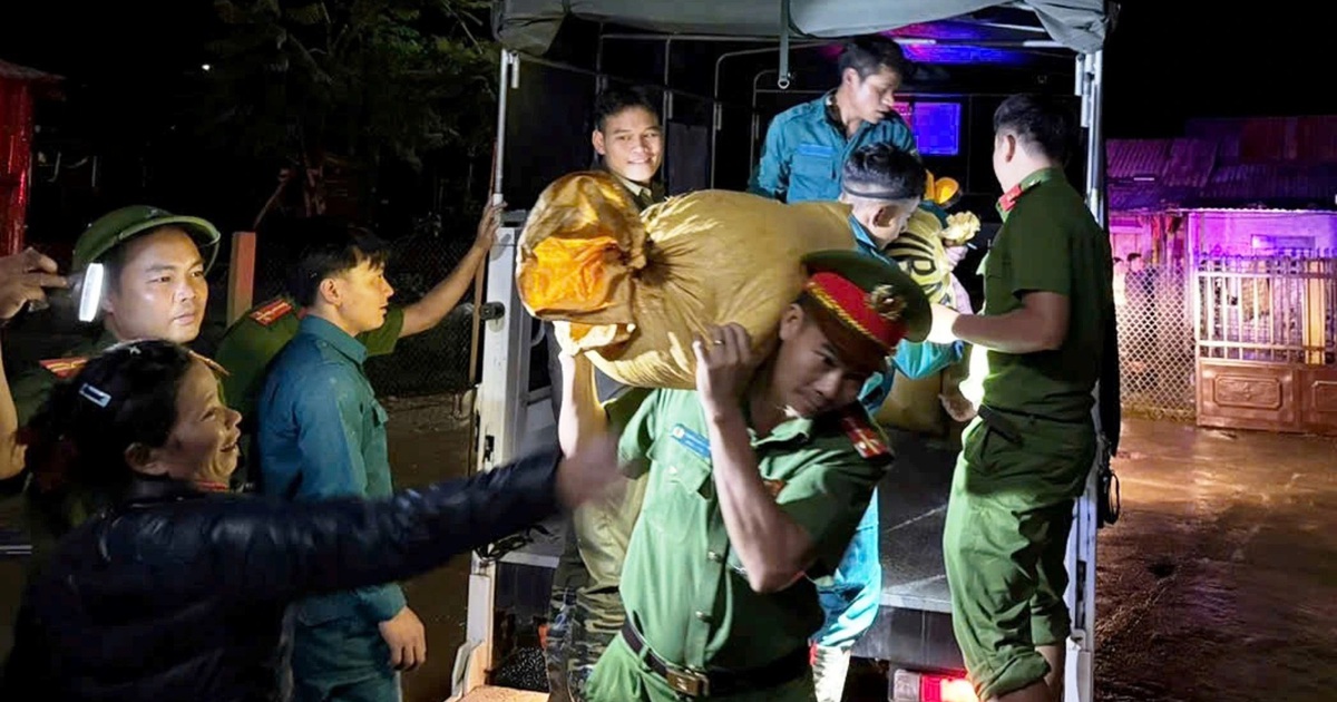 Tin tức đặc biệt tr&ecirc;n b&aacute;o in Thanh Ni&ecirc;n 22.10.2025