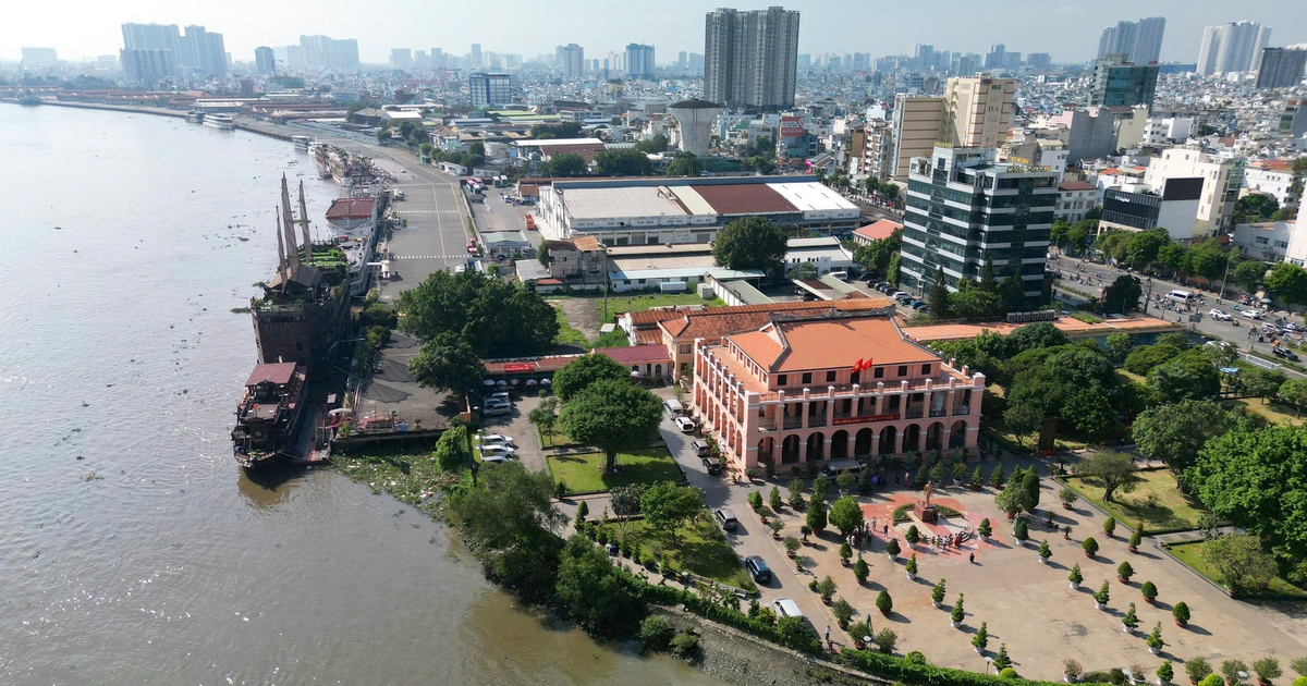 Bến Nh&agrave; Rồng 162 tuổi giữa trung t&acirc;m TP.HCM: Từ h&atilde;ng t&agrave;u Ph&aacute;p đến bảo t&agrave;ng Hồ Ch&iacute; Minh